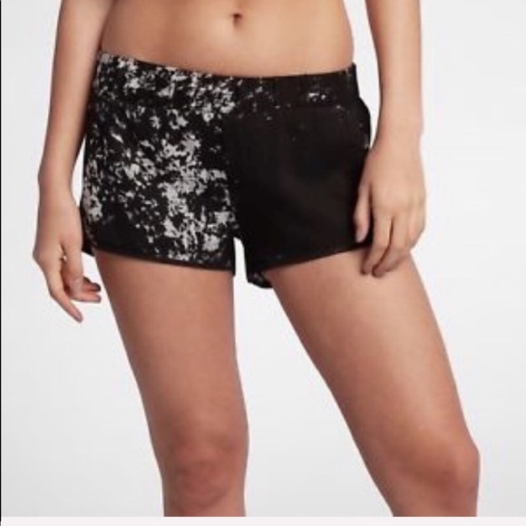 🌴🌼HURLEY- WASH BEACH SHORTS🌼🌴 - Picture 2 of 8